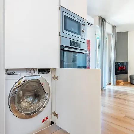 Appartement Modern House In The Center Of With Parking *
