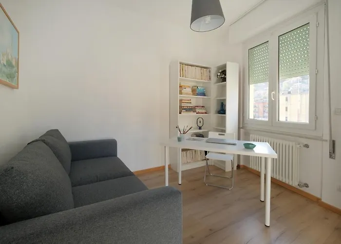 Modern House In The Center Of With Parking Lägenhet Recco