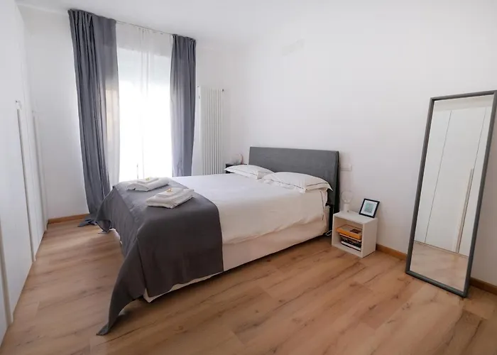 Modern House In The Center Of With Parking